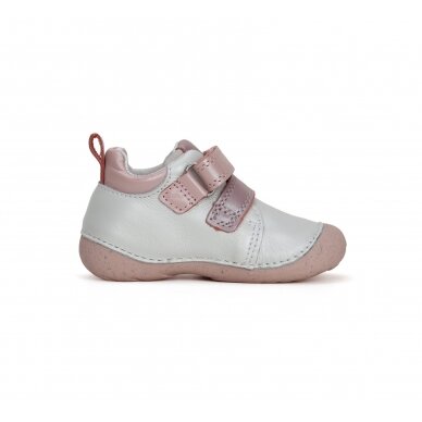 Balti batai 19-24 d. S015-41509C 3 Balti batai 19-24 d. S015-41509C 3