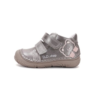 Blizgūs batai 20-25 d. S082-62150B Blizgūs batai 20-25 d. S082-62150B
