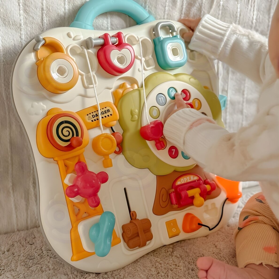 WOOPIE Montessori manipuliacinė sensorinė interaktyvi lenta mažyliams 3