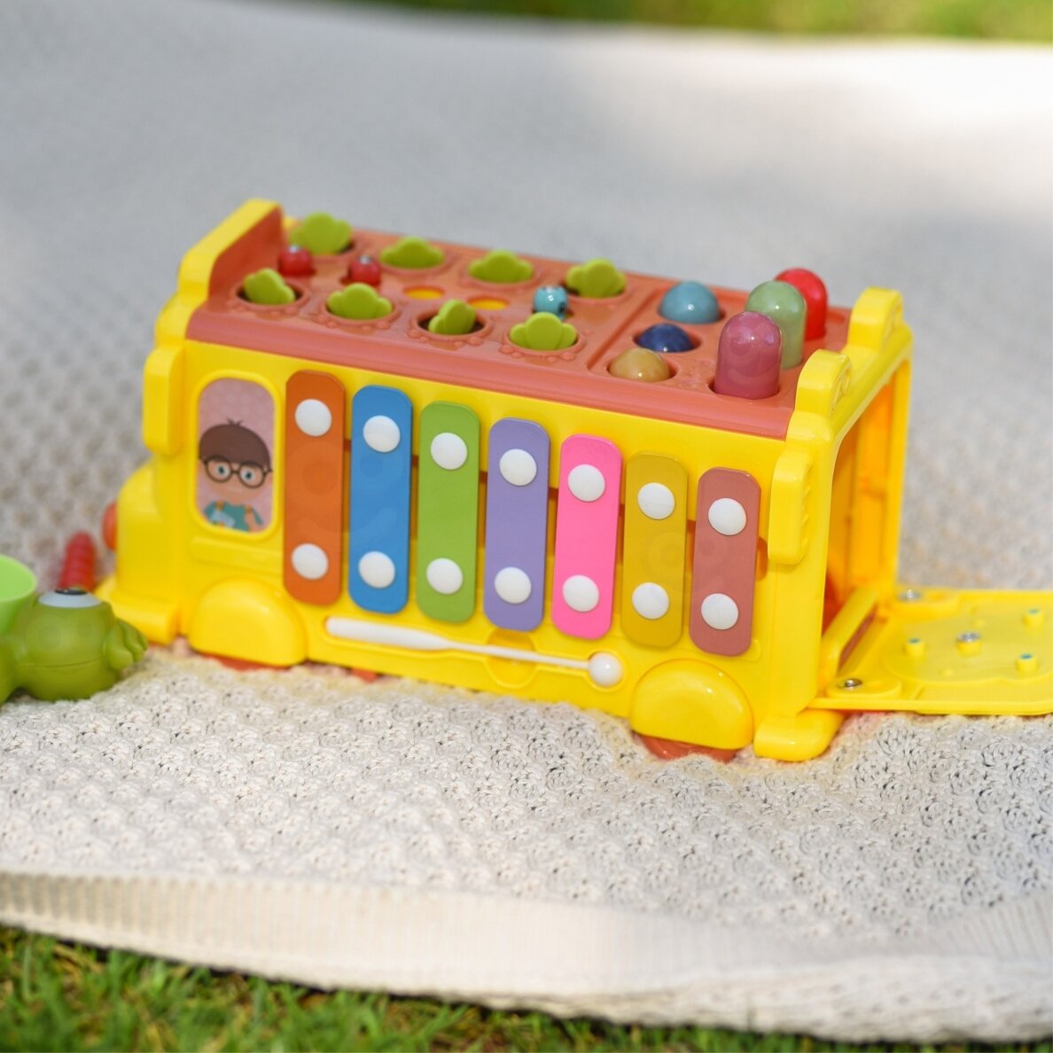 WOOPIE BABY Interaktyvus Montessori edukacinis autobusiukas 6 in 1 Plaktukas, cimbolai +18 m. 2 WOOPIE BABY Interaktyvus Montessori edukacinis autobusiukas 6 in 1 Plaktukas, cimbolai +18 m. 2