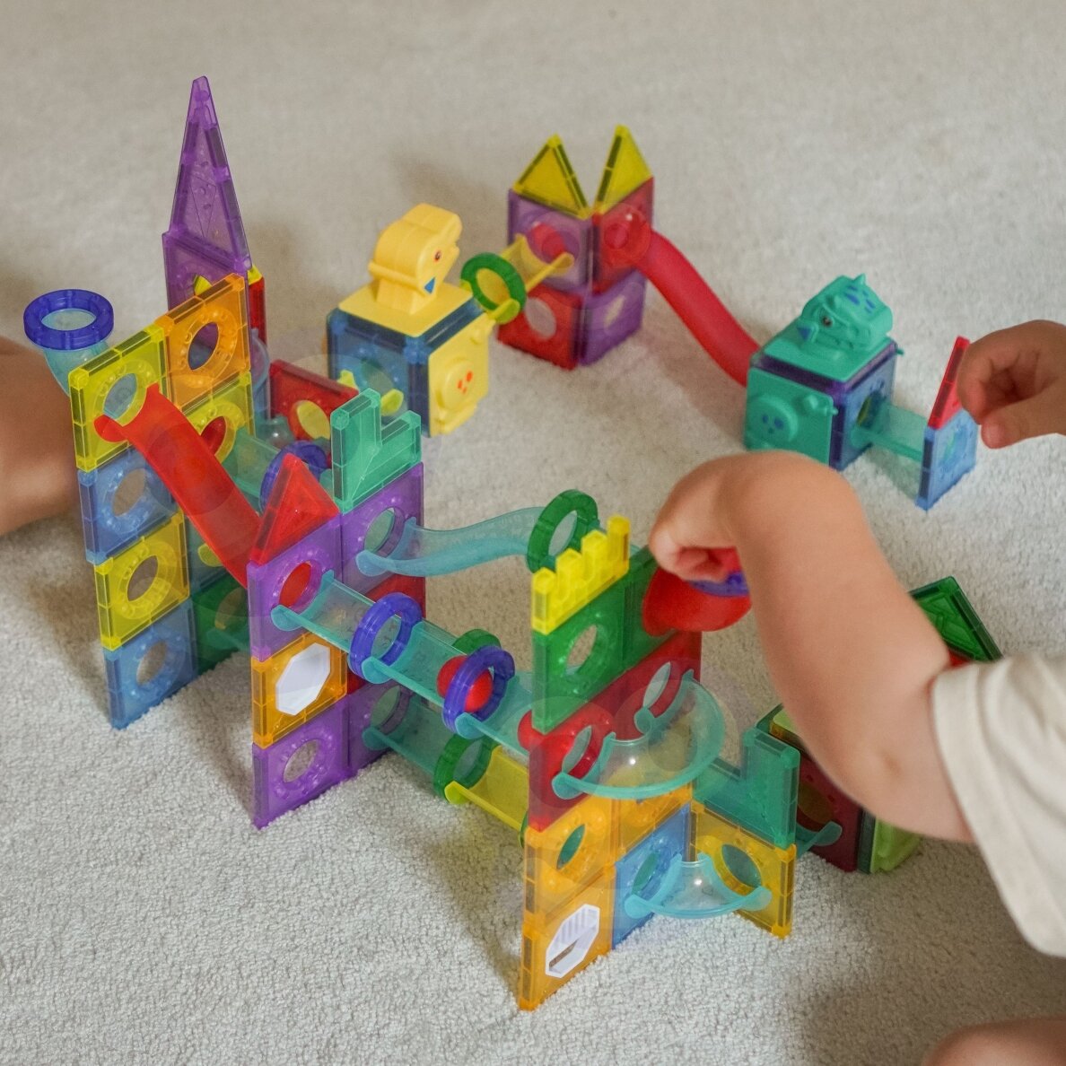 WOOPIE magnetiniai konstravimo blokeliai 3D edukacinis rinkinys kamuoliukų trasa 170 vnt. 2 WOOPIE magnetiniai konstravimo blokeliai 3D edukacinis rinkinys kamuoliukų trasa 170 vnt. 2