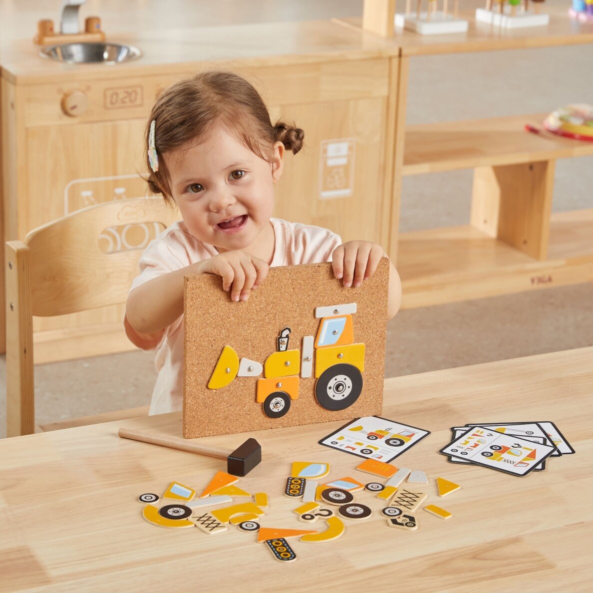 VIGA medinis kalimo žaislas „Statybinės transporto priemonės“ 45 dalių Montessori 6