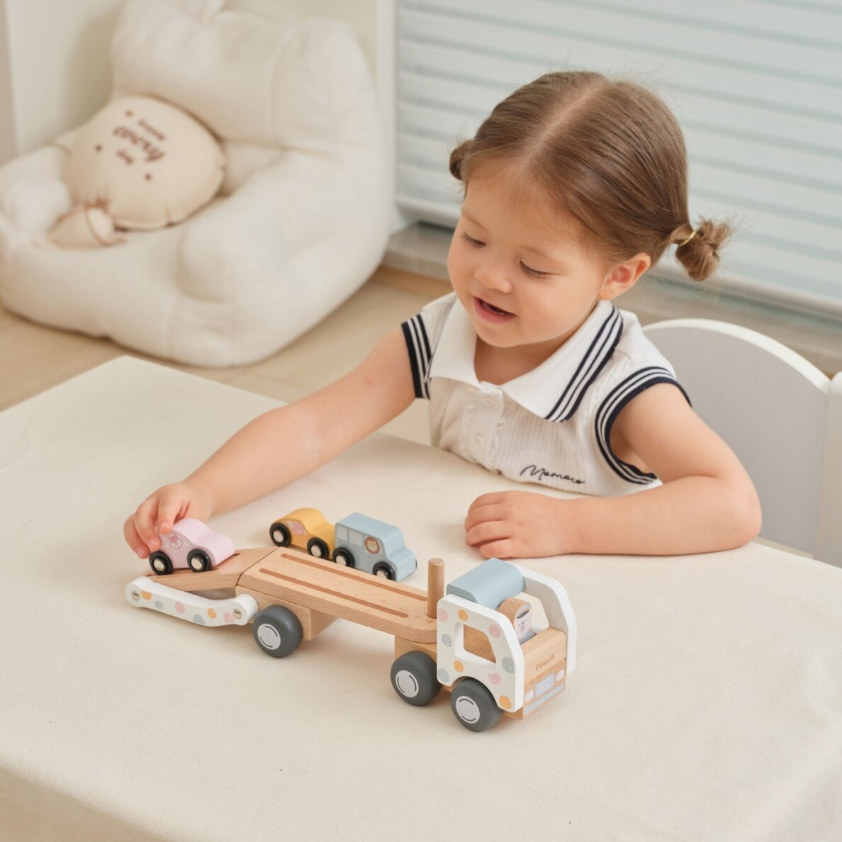VIGA PolarB medinis automobilių transporterinis sunkvežimis 3 automobiliai vairuotojas 18m+ 2