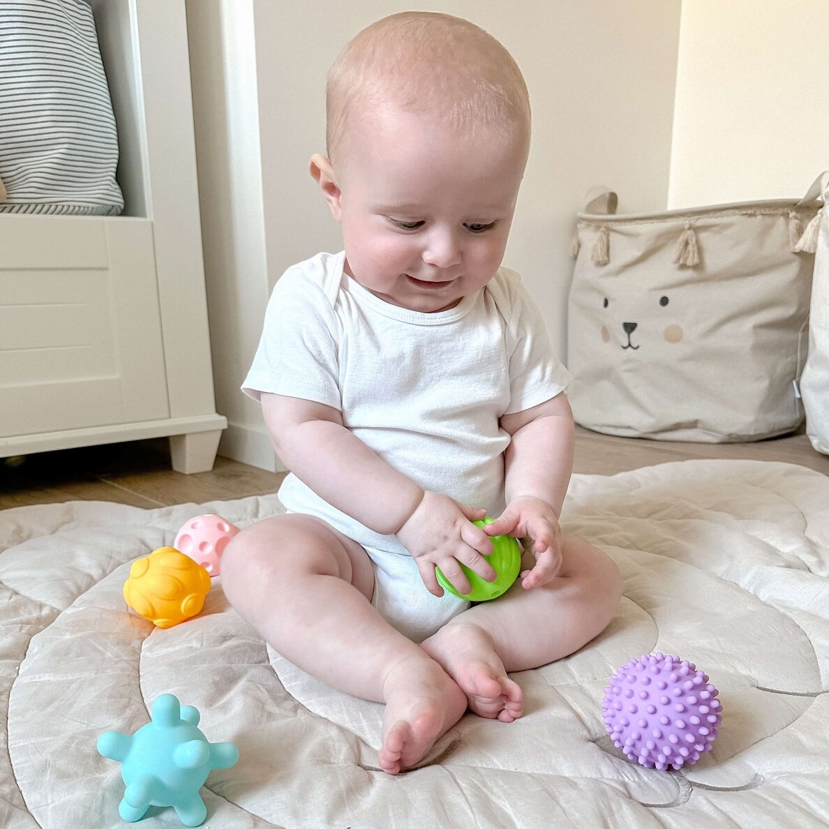 WOOPIE BABY Sensoriniai spaudžiami kamuoliukai, 6 vnt. 2 WOOPIE BABY Sensoriniai spaudžiami kamuoliukai, 6 vnt. 2