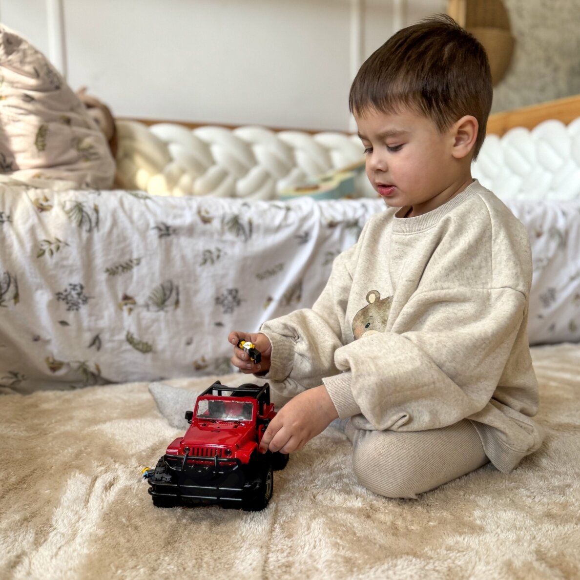 WOOPIE Jeep visureigis su garsu ir šviesa 3 WOOPIE Jeep visureigis su garsu ir šviesa 3