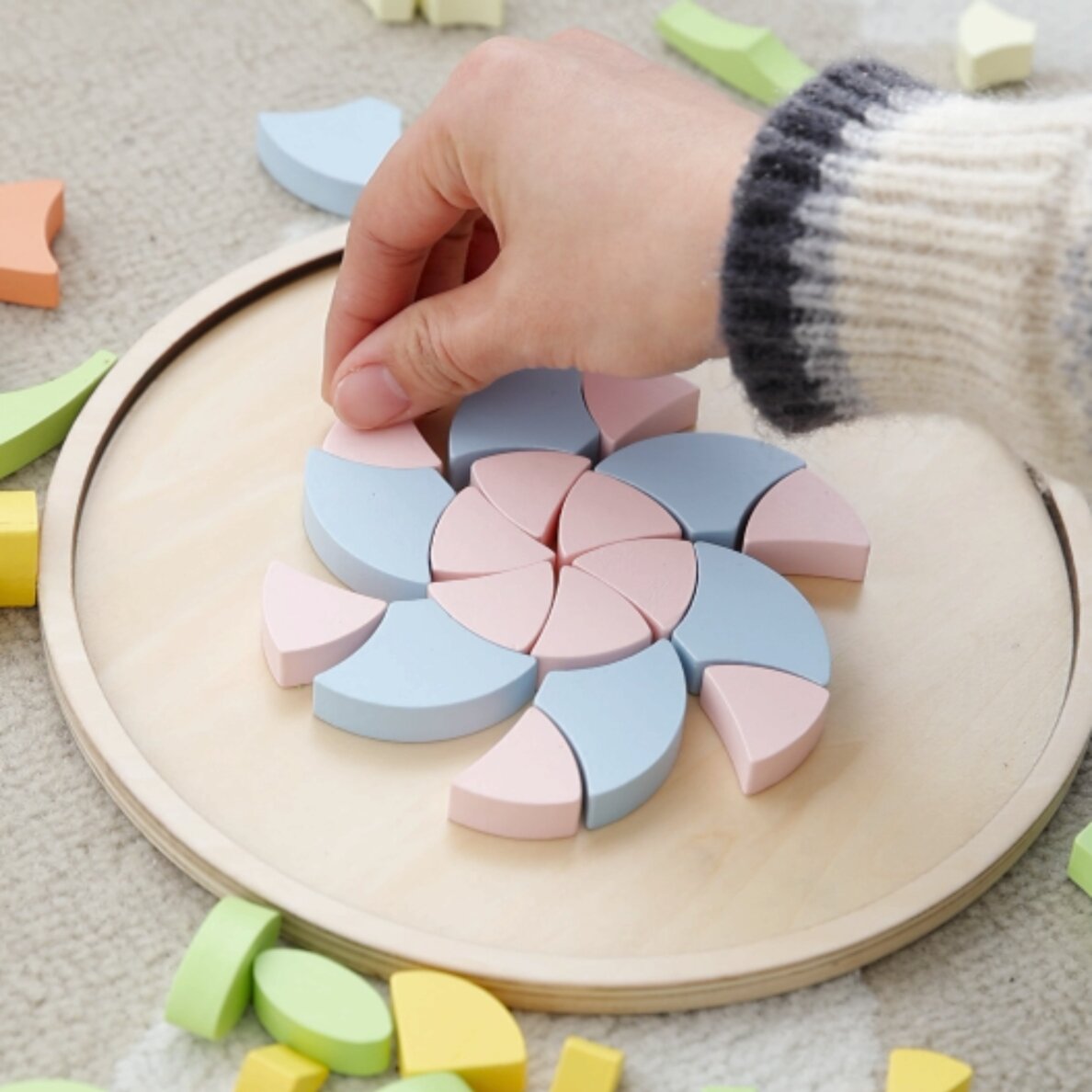 CLASSIC WORLD Pastelinė mandala Montessori dėlionė mozaika Gėlės 4 CLASSIC WORLD Pastelinė mandala Montessori dėlionė mozaika Gėlės 4