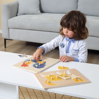 VIGA medinė Montessori dėlionė „Gaidys“ su smeigtukais 1 VIGA medinė Montessori dėlionė „Gaidys“ su smeigtukais 1