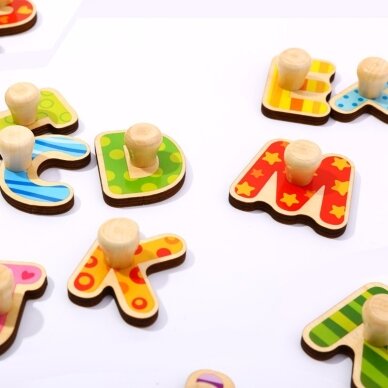 TOOKY TOY Montessori abėcėlės dėlionė su rankenėlėmis 5