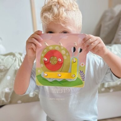 TOOKY TOY Medinė mozaika ir karoliukų vėrimo dėlionė 30 dalių 4