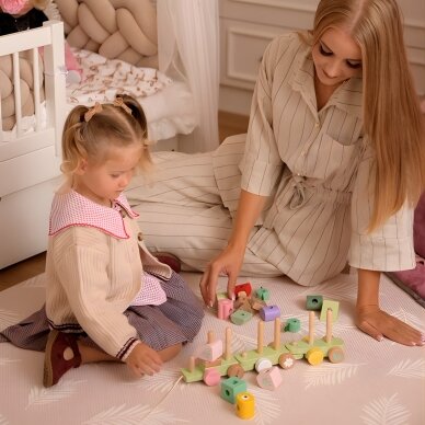 CLASSIC WORLD Montessori medinis vikšro traukinio dėlionė 3 CLASSIC WORLD Montessori medinis vikšro traukinio dėlionė 3