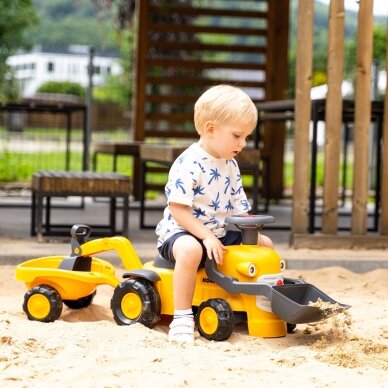 FALK Komatsu važiuojamas traktorius su ekskavatoriaus kaušu ir priekaba vaikams nuo 1 iki 3 metų 6 FALK Komatsu važiuojamas traktorius su ekskavatoriaus kaušu ir priekaba vaikams nuo 1 iki 3 metų 6