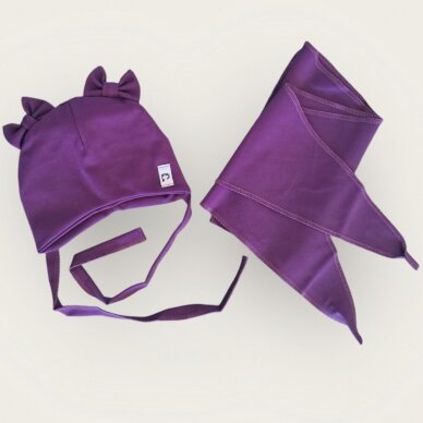 Kepurė su raišteliais ir kaklaskare pavasariui/rudeniui "Violetiniai kaspinėliai" Kepurė su raišteliais ir kaklaskare pavasariui/rudeniui "Violetiniai kaspinėliai"