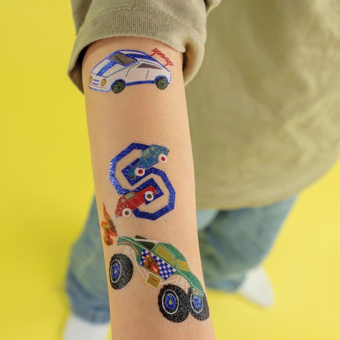 Laikinos tatuiruotės, Mašinos 3 Laikinos tatuiruotės, Mašinos 3