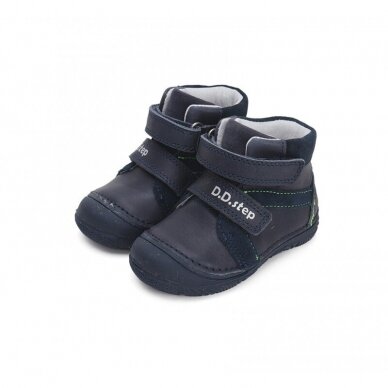 Tamsiai mėlyni batai 26-31 d. S082-42515AM Tamsiai mėlyni batai 26-31 d. S082-42515AM