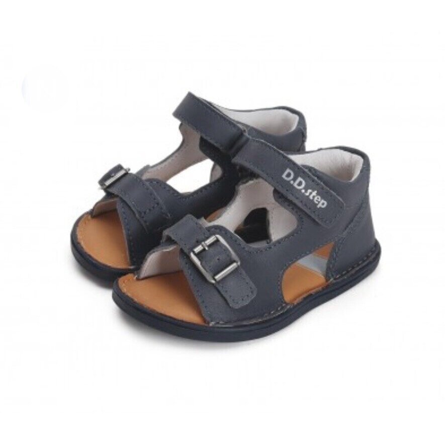 Tamsiai mėlynos barefoot basutės 26-31 d. G076-41333M 1 Tamsiai mėlynos barefoot basutės 26-31 d. G076-41333M 1
