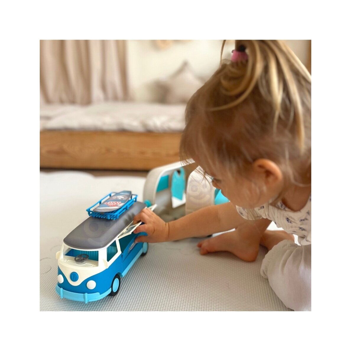 Woopie XL Lėlių kemperis - automobilis su priekaba - šviesos ir garso efektai 8